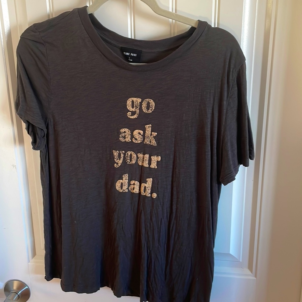 Graphic tee